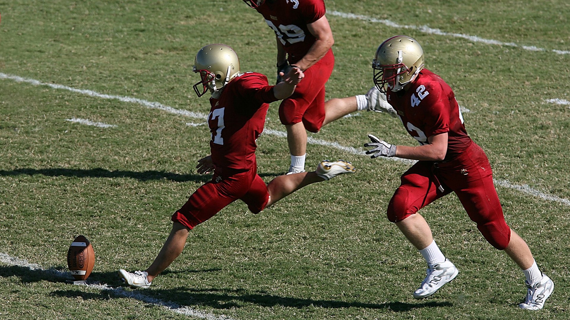 李恩:全黑队中场的灵魂人物,突破和防守兼备,李恩实比赛视频